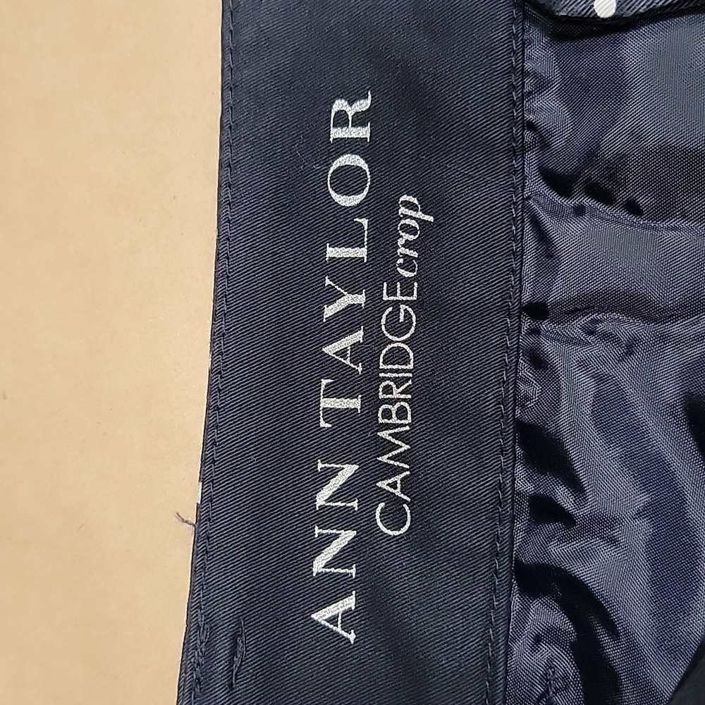 Ann Taylor Size 12 Navy Blue with White Polkadot Cambridge Crop Pants, NWOT - Picture 7 of 10